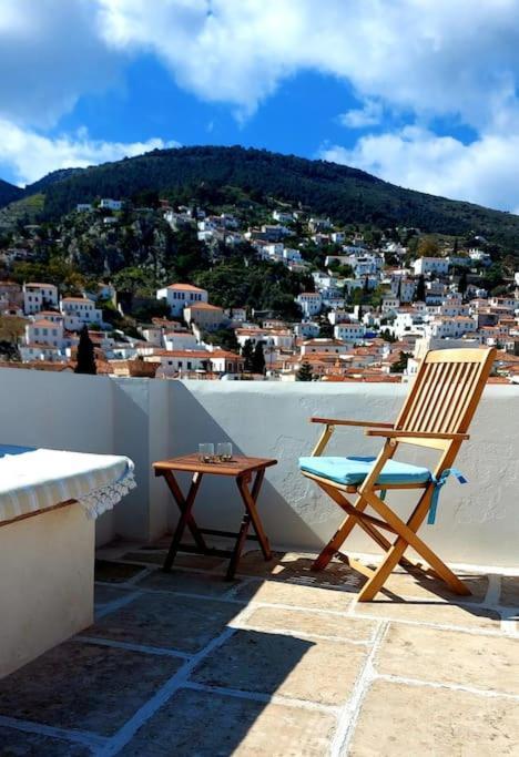 Christina'S Stone House Apartment Hydra  Exterior photo